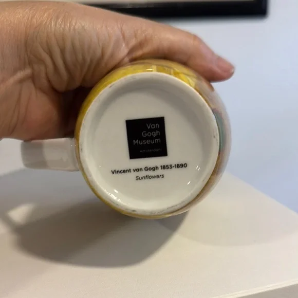 Van Gogh Museum Sunflowers Mug Yellow Green All Over Art Porcelain Amsterdam - Picture 5 of 5